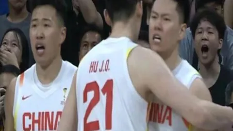 大乐透期号专家推荐：质合分析前区十码对决